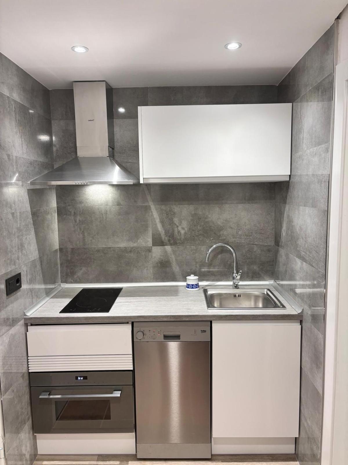Apartamento Seghers Estepona Playa Y Sol Ngoại thất bức ảnh